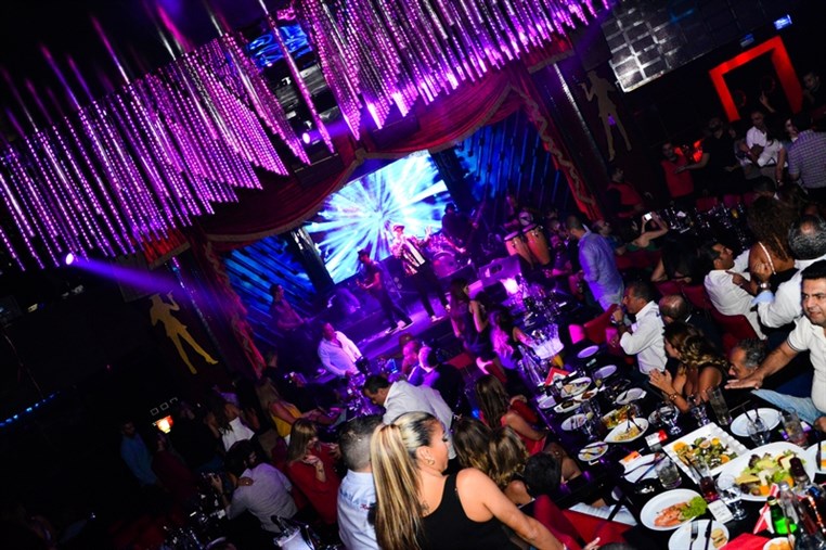 Diva Club On Saturday Night